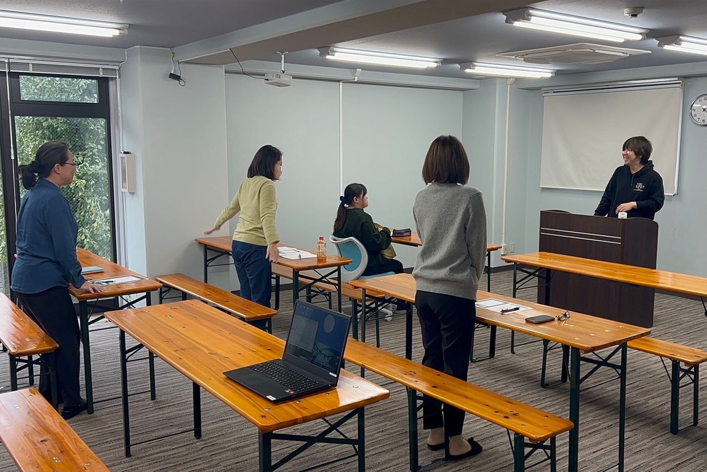 Beehive就労移行支援の事業所内の様子